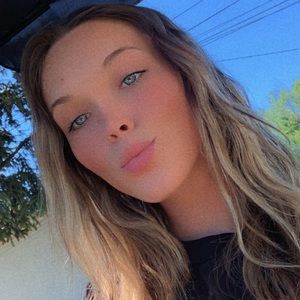 Meet your Posher, Trinity